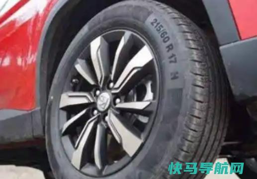 家用汽车选什么花纹的轮胎？轮胎花纹缺了一块容易爆胎吗